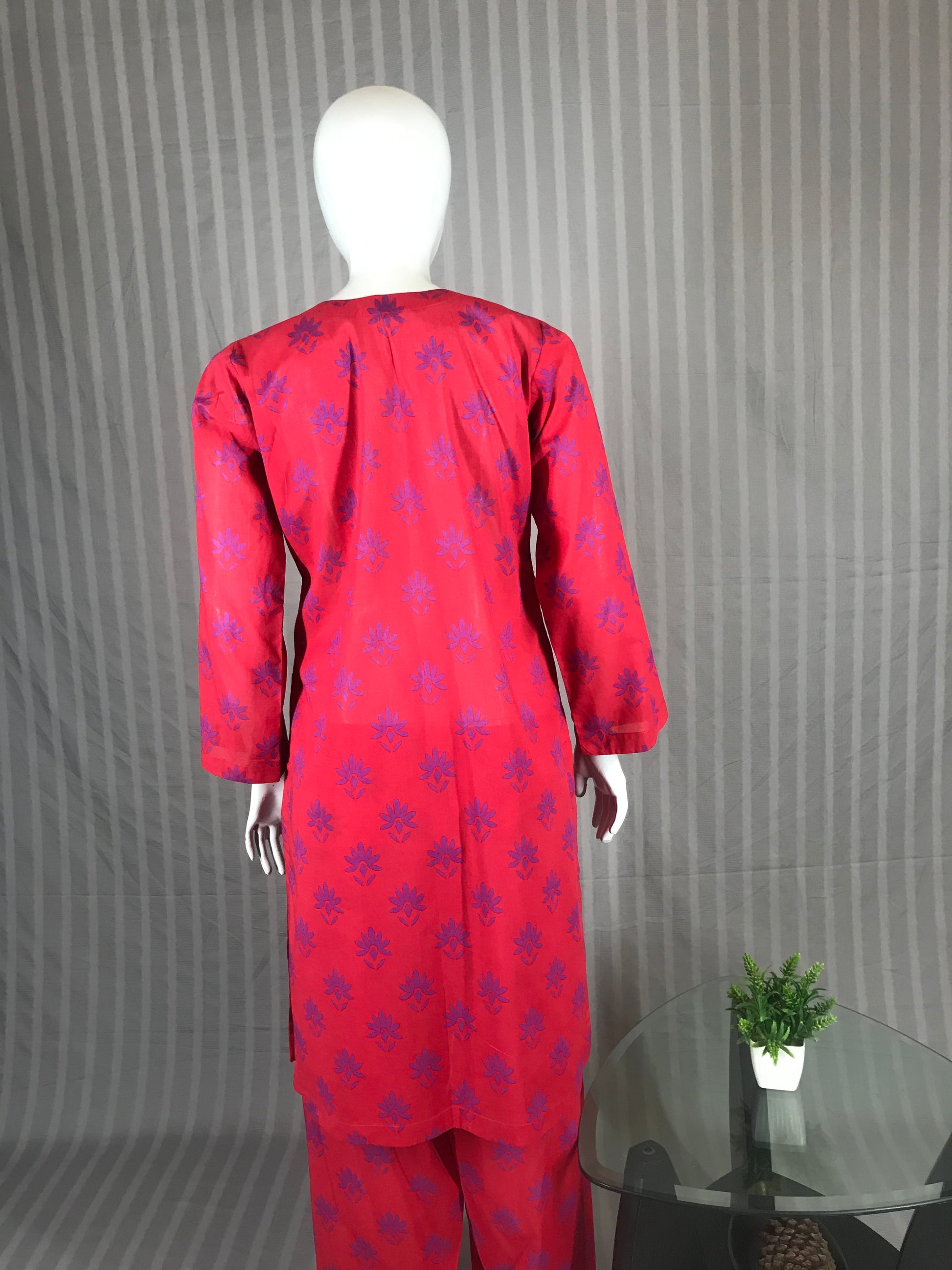 Pink Bloom (Lawn) | Z.105.1