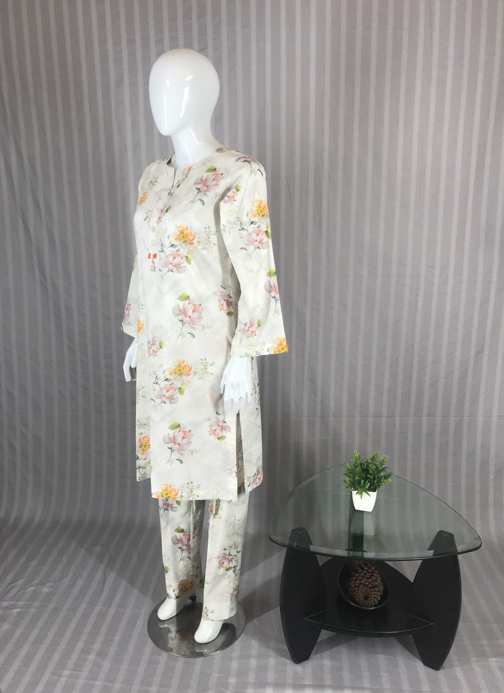 Pearl Blossom (Lawn) | Z.108.1