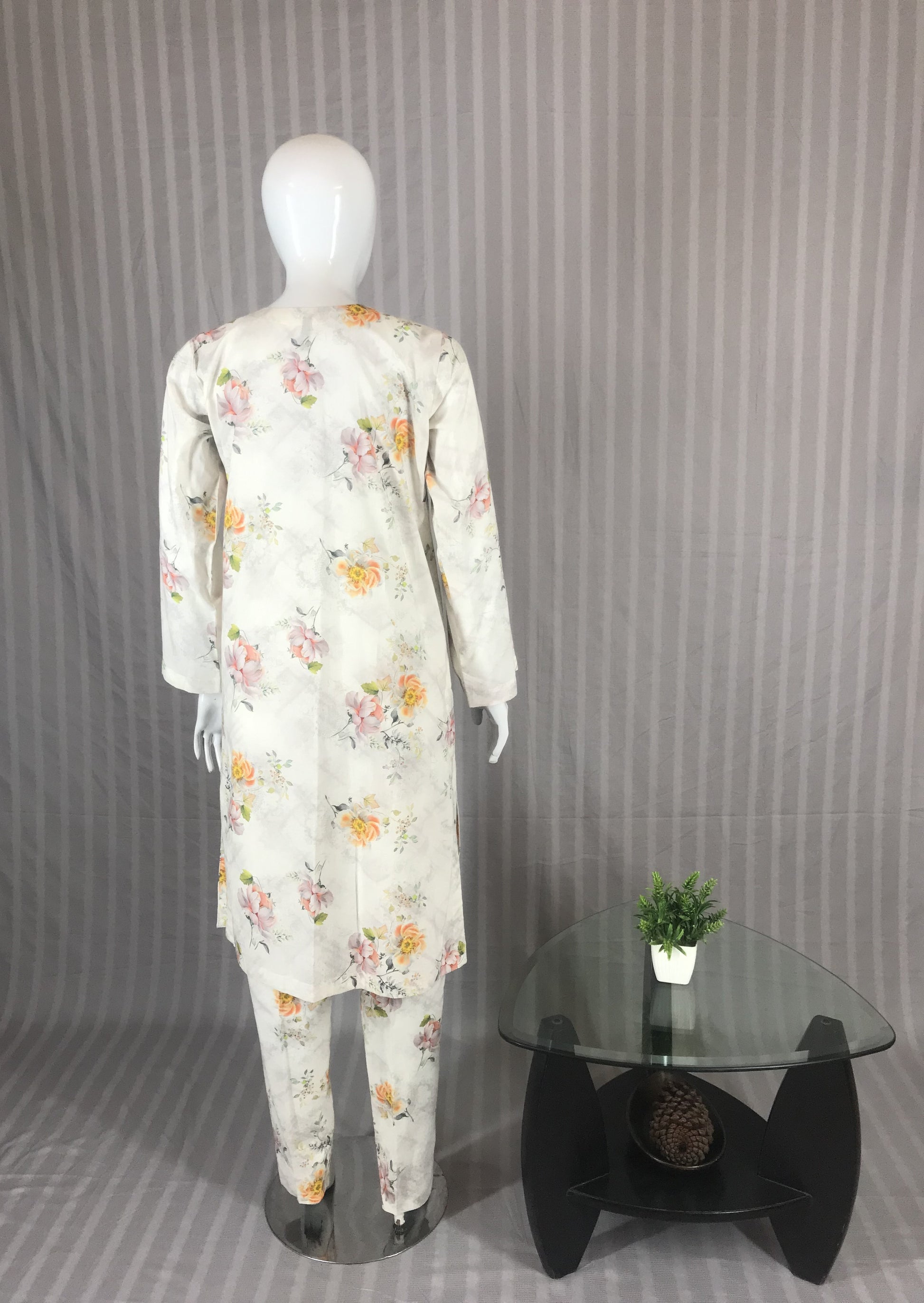 Pearl Blossom (Lawn) | Z.108.1
