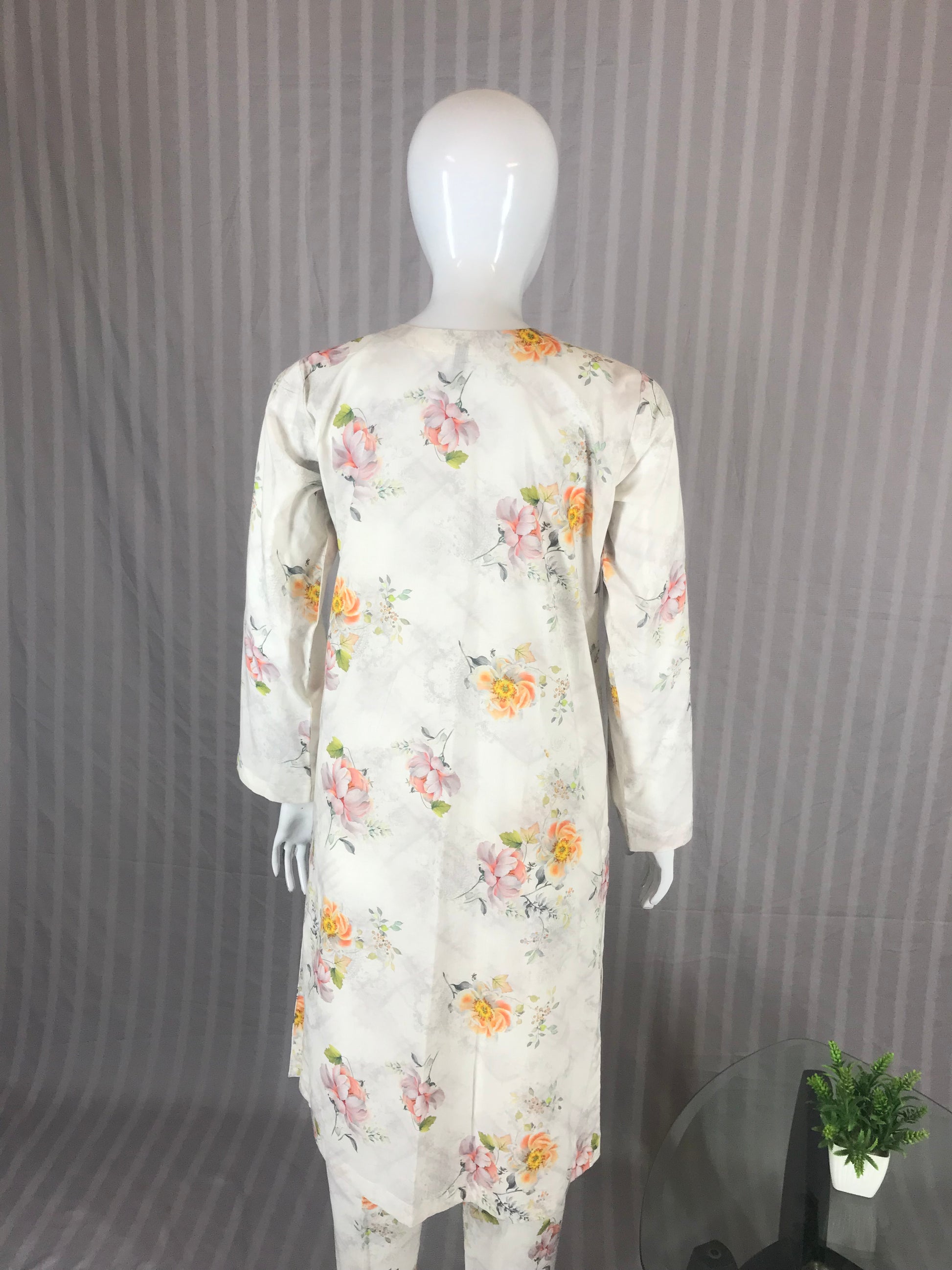 Pearl Blossom (Lawn) | Z.108.1