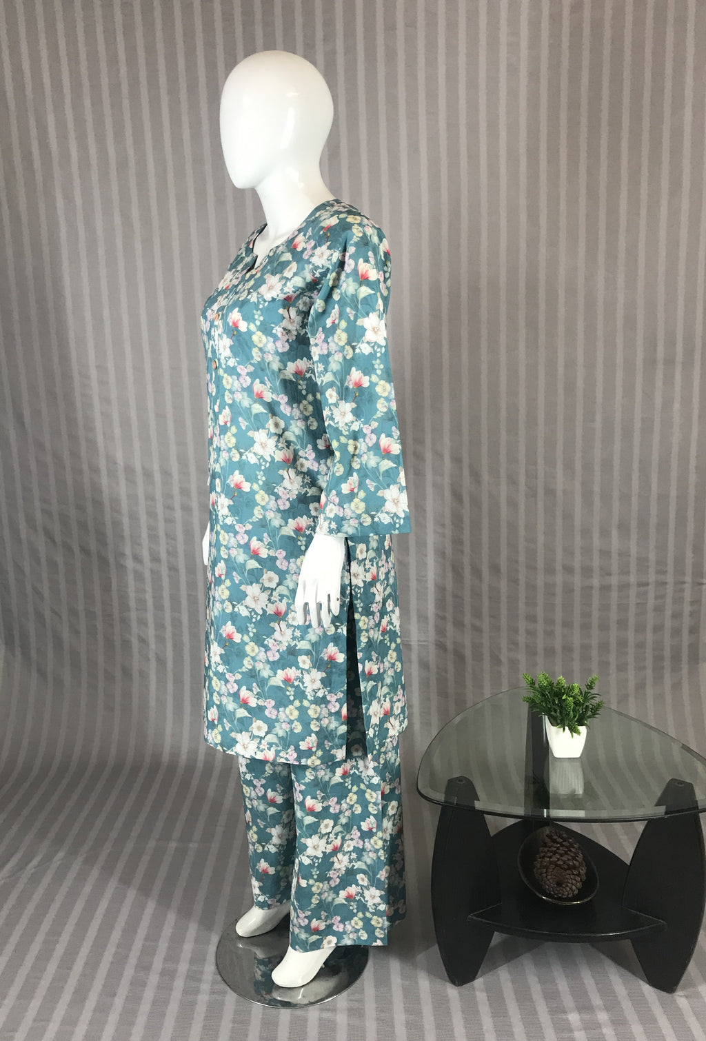 Garden-inspired pastel outfit for women